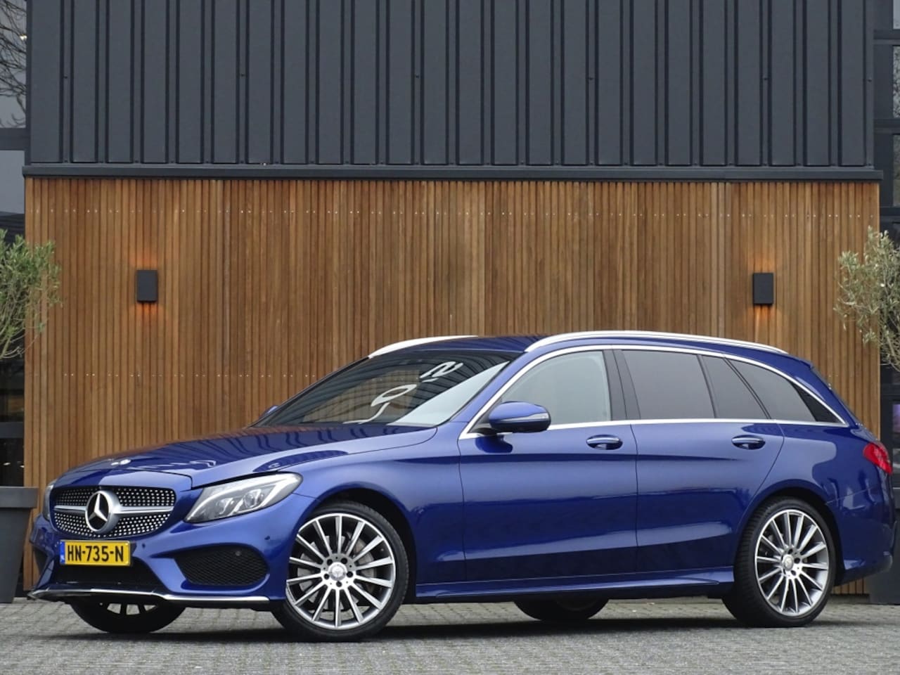 Mercedes-Benz C-klasse Estate - 350 e 279PK / AMG pakket / C43 AMG ed. / LED *NAP* - AutoWereld.nl