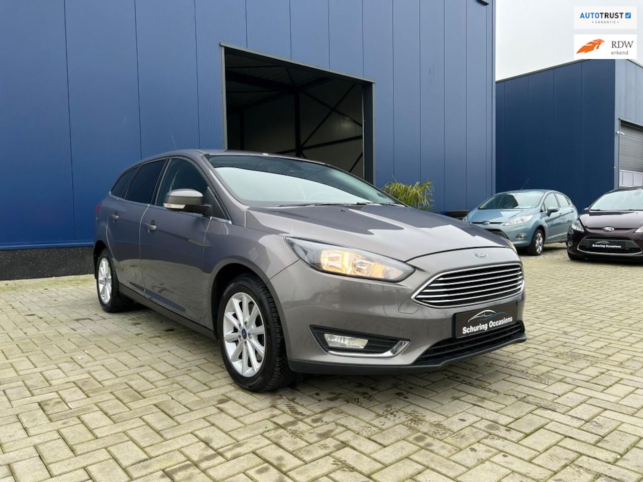 Ford Focus Wagon - 1.5 Titanium / 182PK / NAVIGATIE / TREKHAAK / CRUISE CONTROL / CLIMATE CONTROL - AutoWereld.nl