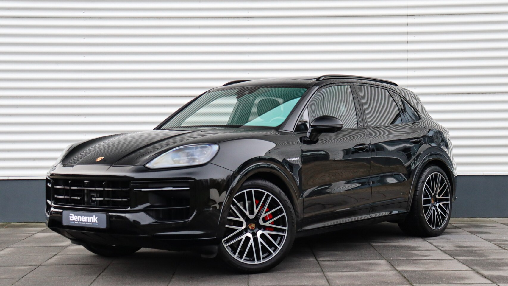 Porsche Cayenne - 3.0 S E-Hybrid SportDesign | Massage | InnoDrive | Stoelventilatie | Sportuitlaat | Panora - AutoWereld.nl