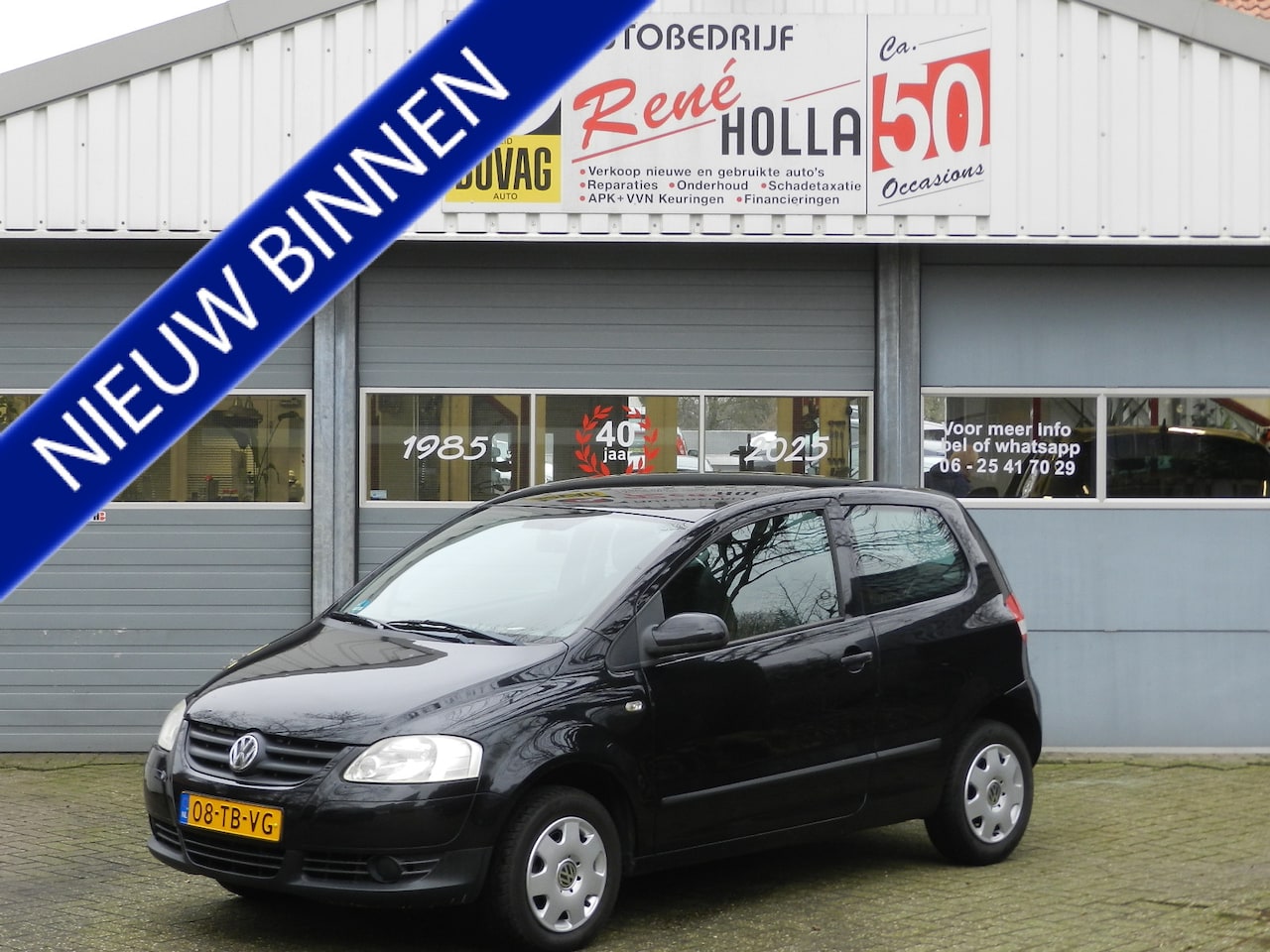 Volkswagen Fox - 1.4 Trendline Zwart - AutoWereld.nl