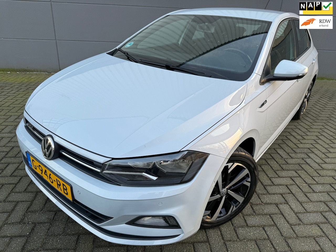 Volkswagen Polo - 1.0 TSI Business*ADAPTIVE CRUISE*APK*NAP*CAMERA*NAVI*CARPLY*PARK SENSOREN - AutoWereld.nl