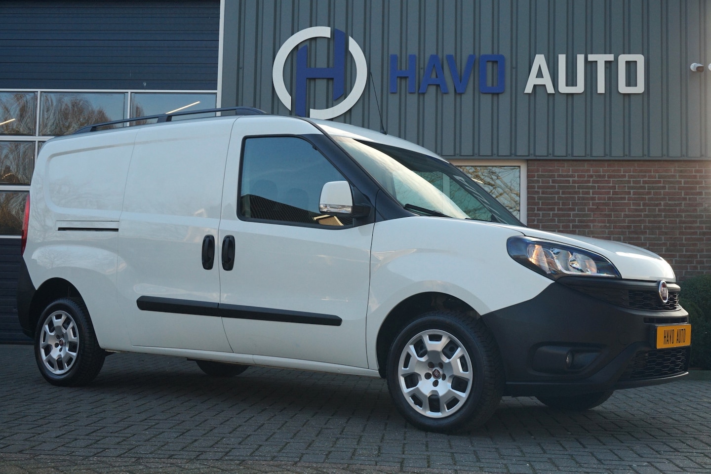 Fiat Doblò Cargo - 1.4 L2 Maxi SX, AIRCO, 3-ZITS, BTW-VRIJ / MARGE - AutoWereld.nl