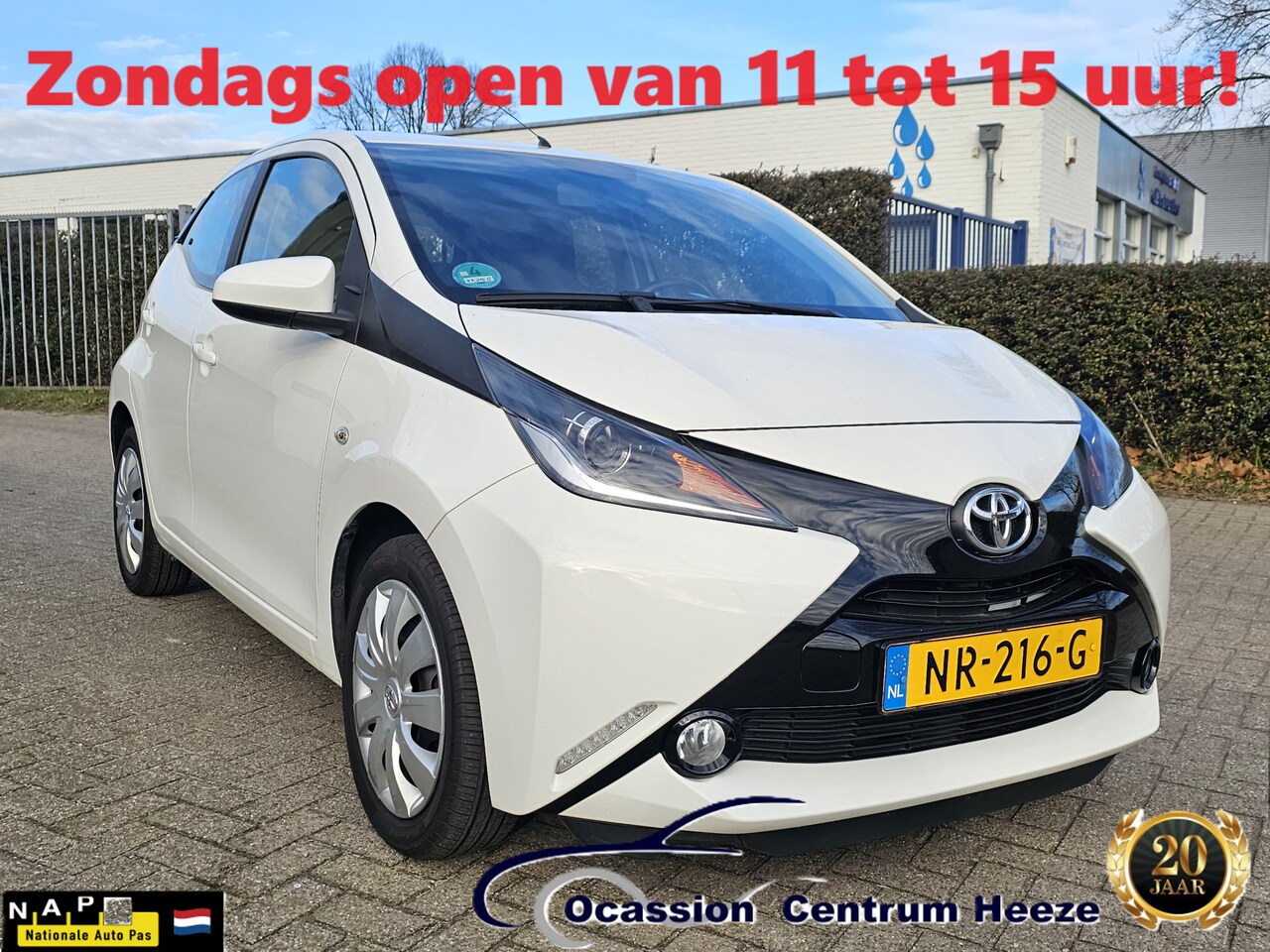 Toyota Aygo - 1.0 VVT-i x-play AUT! Camera! Zondag OPEN! - AutoWereld.nl