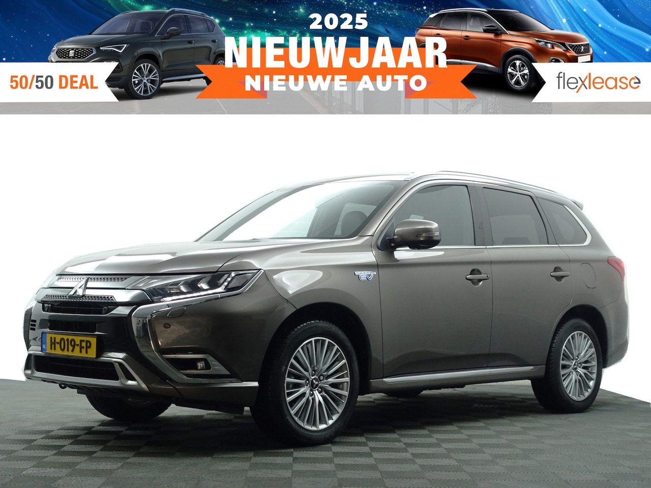 Mitsubishi Outlander - 2.4 PHEV Intense+ Aut- Schuifdak, Design Leder Interieur, 360 Camera, Stuur/Stoelverwarmin - AutoWereld.nl