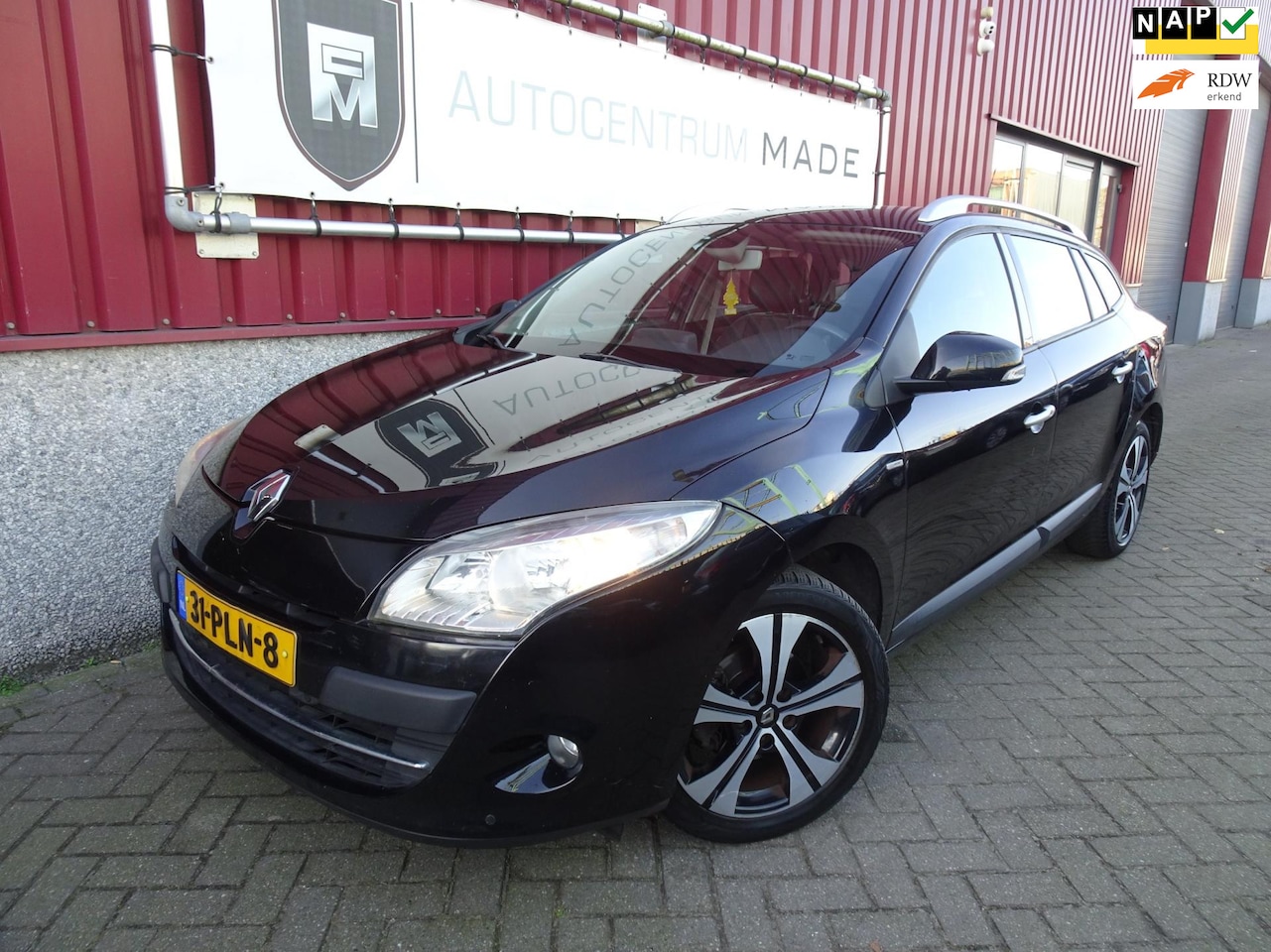 Renault Mégane Estate - 1.4 TCe Bose // Clima // Navi // PDC - AutoWereld.nl