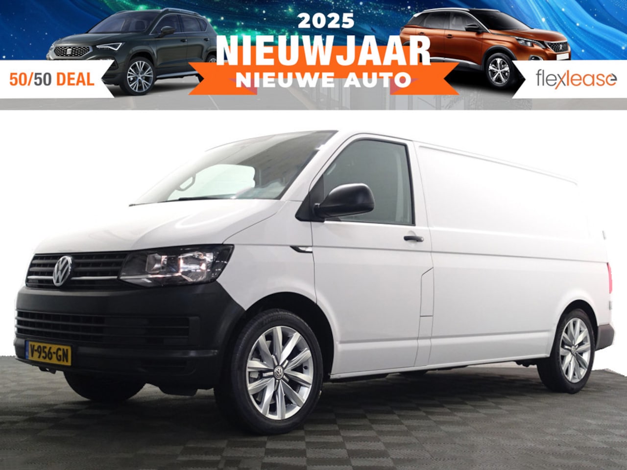 Volkswagen Transporter - 2.0 TDI Euro 6 L2 Comfortline- 3 Pers, Navi, Trekhaak, Clima, Cruise, Bluetooth Audio - AutoWereld.nl