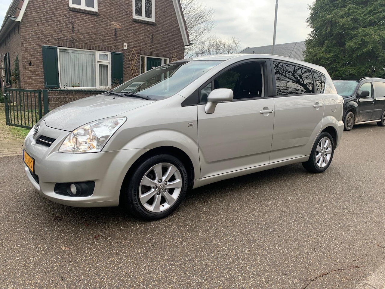 Toyota Verso - 1.8 VVT-i Luna 7p. 1.8 VVT-i Luna 7p. - AutoWereld.nl