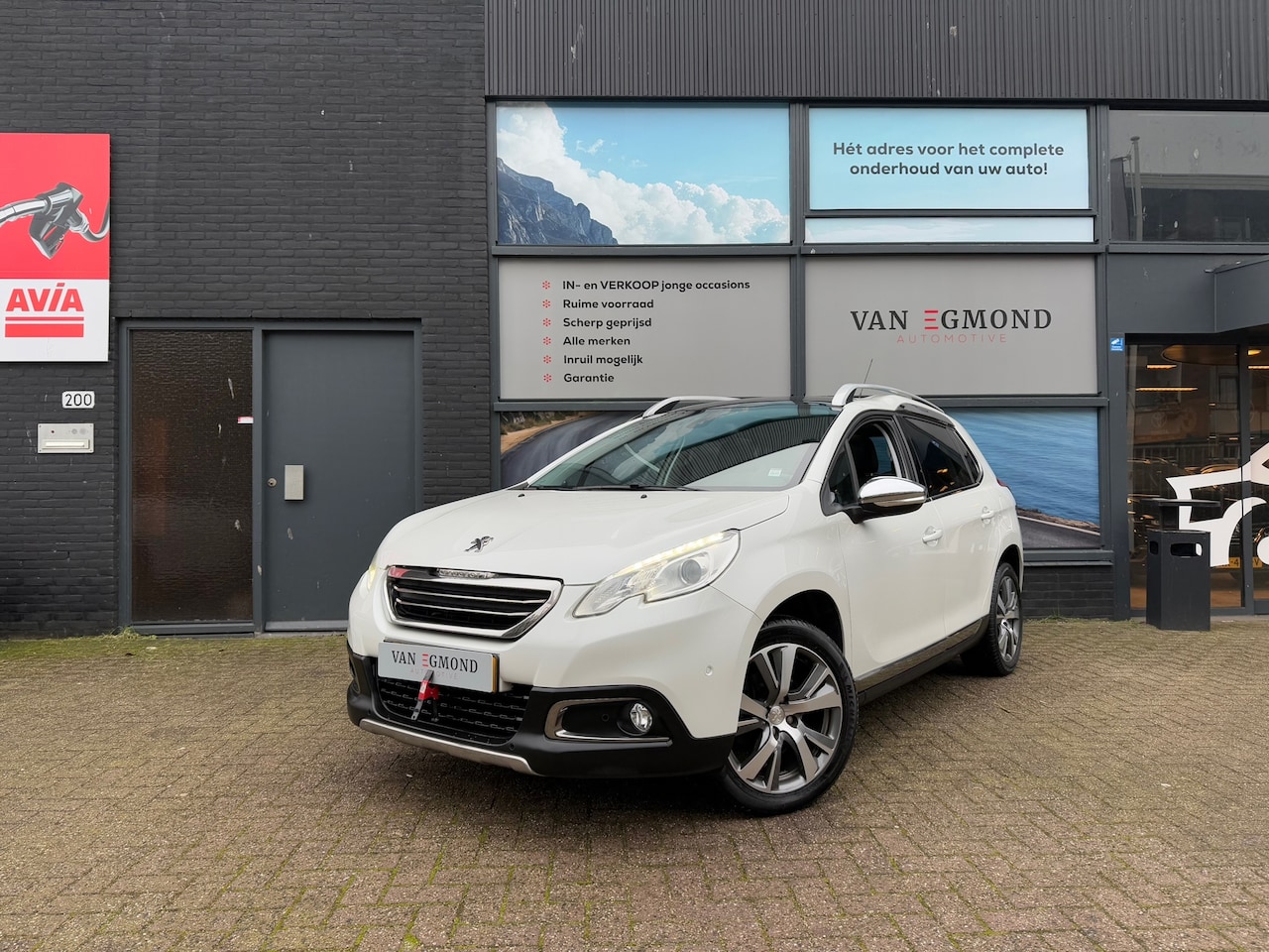 Peugeot 2008 - 1.2 PureTech Allure 1.2 PureTech Allure - AutoWereld.nl