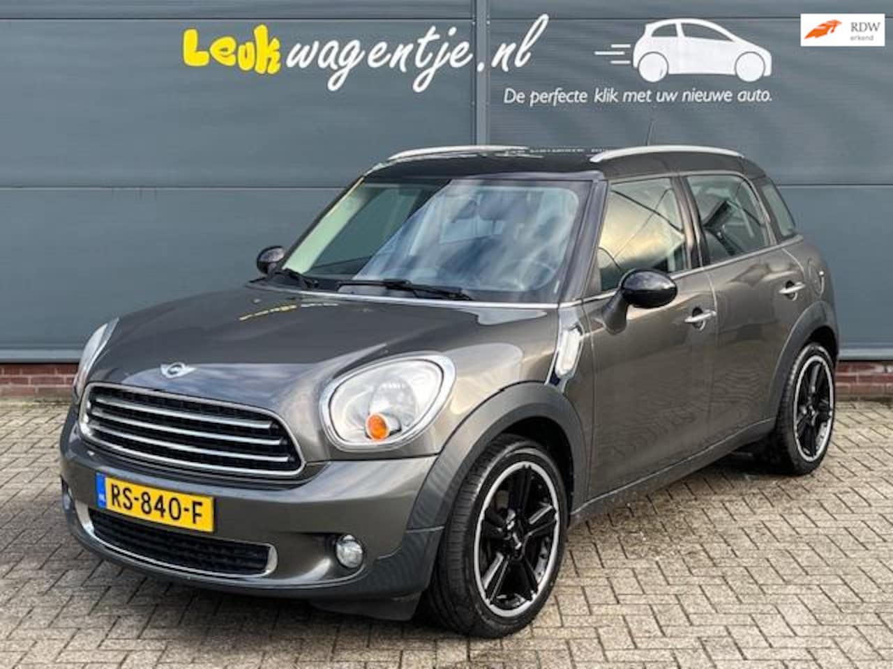 MINI Countryman - Mini 1.6 Cooper Chili *climate *p-sensoren - AutoWereld.nl