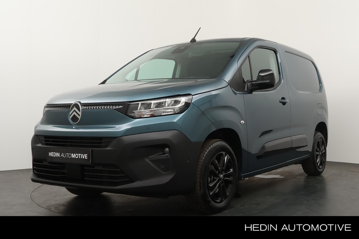 Citroën Berlingo - 1.5 BlueHDi 130 EAT8 S&S L1 Parkeersensoren V+A | Achteruitrijcamera | Apple Carplay Andro - AutoWereld.nl