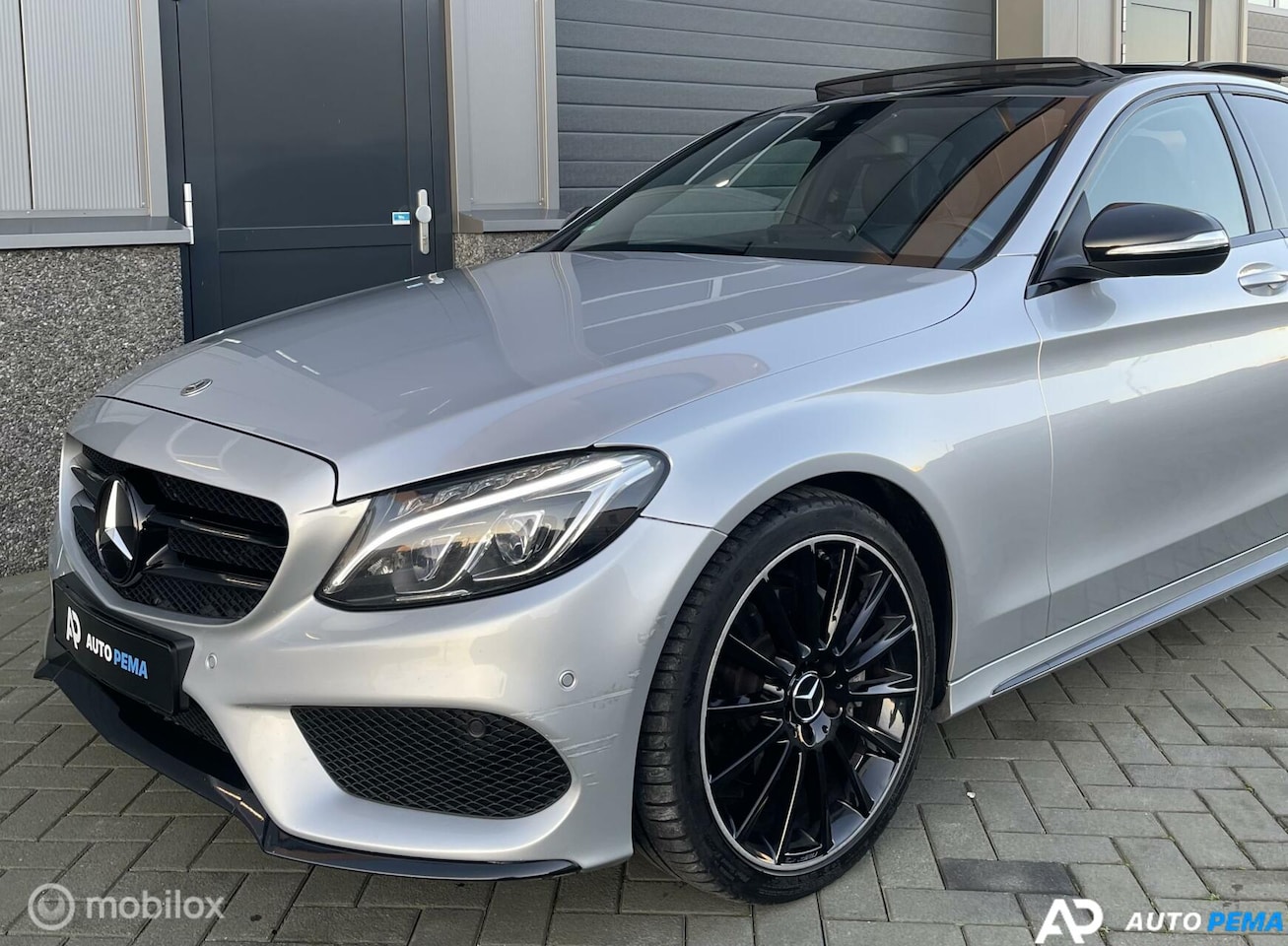 Mercedes-Benz C-klasse - Mercedes-Benz C-Klasse 200 AMG Line 184PK/LEDER/APP - AutoWereld.nl