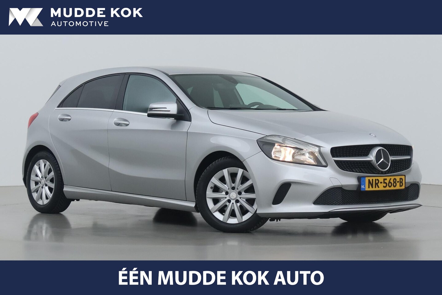 Mercedes-Benz A-klasse - 180 Lease Edition | Automaat | ACC | Navigatie | Getint Glas - AutoWereld.nl