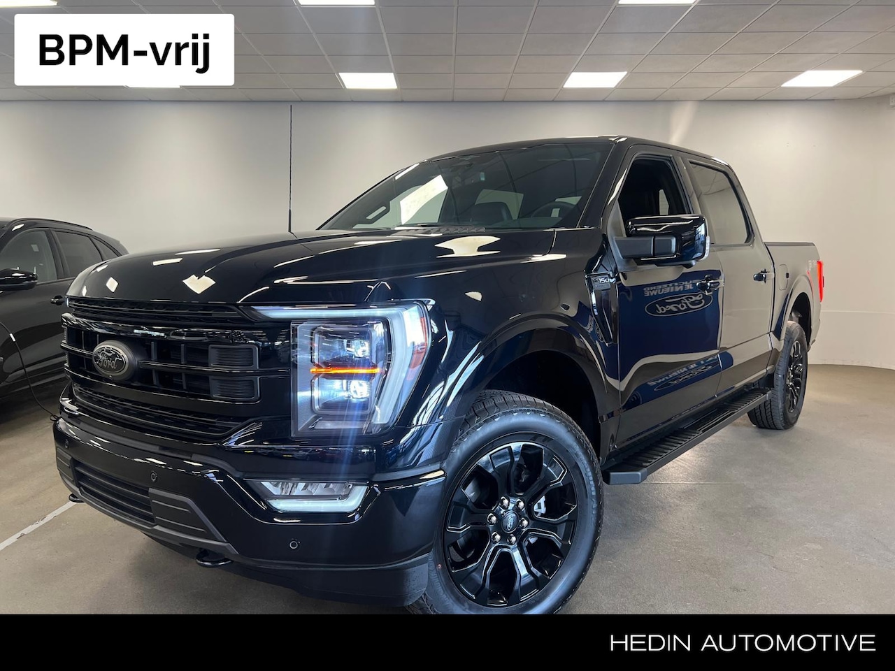 Ford F150 - USA F-150 5.0 V8 SuperCrew Lariat Black Edition | Incl. 122L onderbouw LPG | NIEUW UIT VOO - AutoWereld.nl