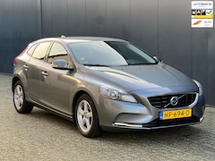 Volvo V40 - 1.6 D2 AUT|100% dealer onderhouden|Topstaat