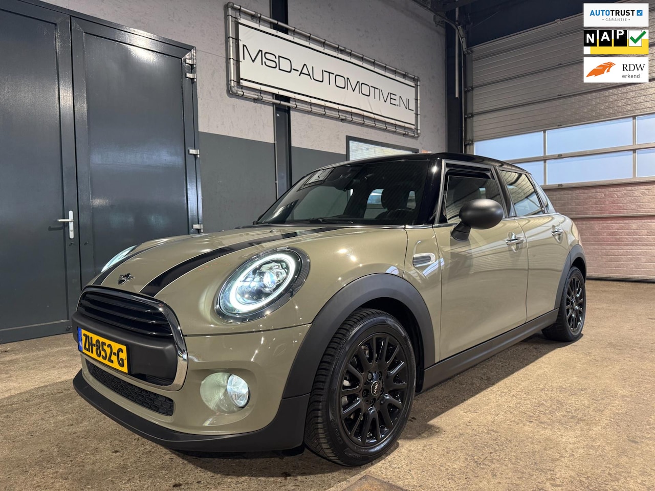 MINI One - Mini 1.5 Business Edition Xenon 1e Eigenaar NAP - AutoWereld.nl