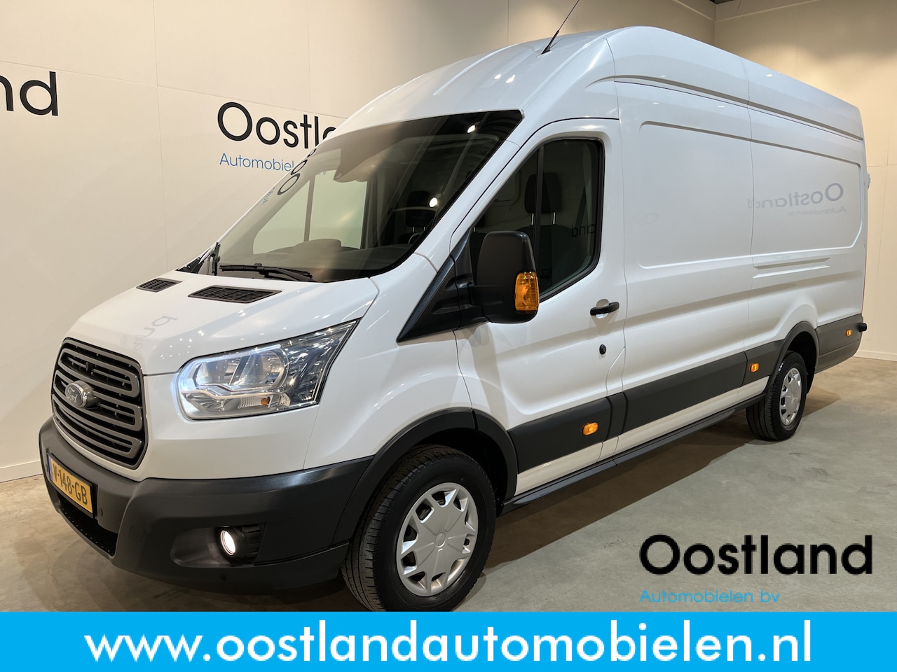 Ford Transit - 350 2.0 TDCI L4H3 Jumbo Trend RWD / Euro 6 / Airco / Cruise Control / Camera / 3-Zits / 53 - AutoWereld.nl