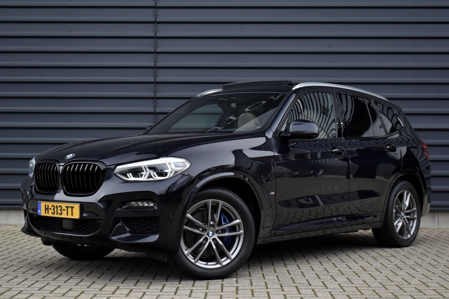 BMW X3 - xDrive30e High Executive M Sport | Panoramadak | CoPilot Pack | 360 Camera | Harman/Kardon - AutoWereld.nl