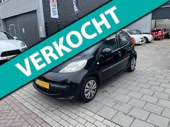 Peugeot 107 - 1.0-12V XR Stuurbekrachtiging Airco NAP APK