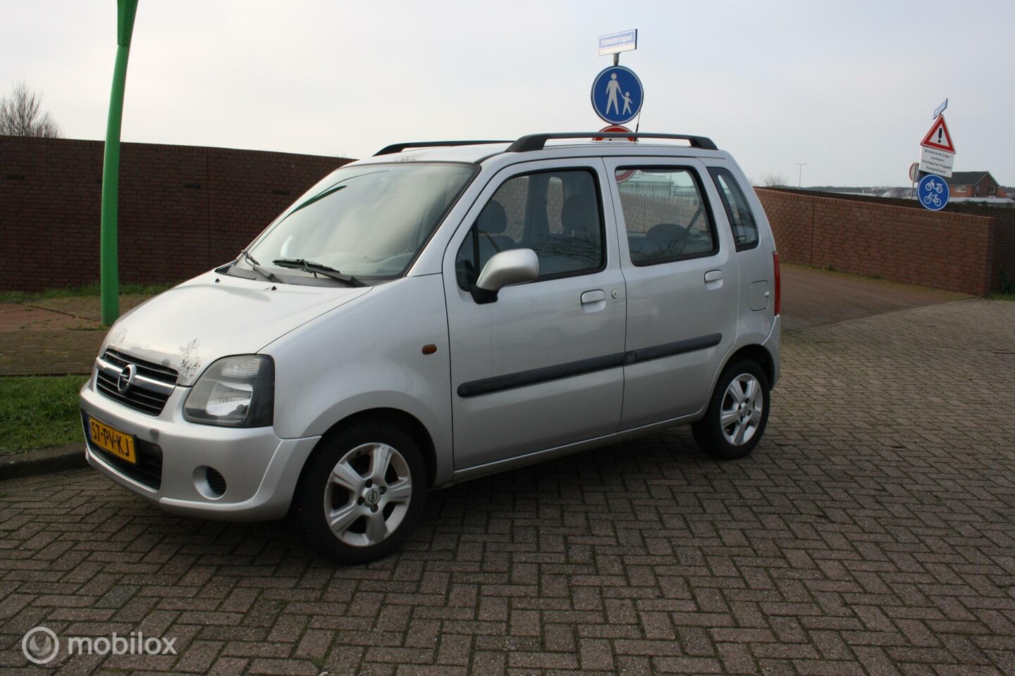 Opel Agila - 1.2-16V Temptation APK 09-01-2026 - AutoWereld.nl