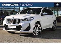 BMW X1 - xDrive30e High Executive M Sport Automaat / Panoramadak / Trekhaak / Adaptief M Onderstel