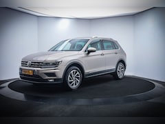 Volkswagen Tiguan - 1.4TSI Dsg 4Mot. COMFORTLINE FULL LED/CAMERA/CARPLAY/NAVI/ACC/STOELVERW/ELEK TREKHAAK/LMV