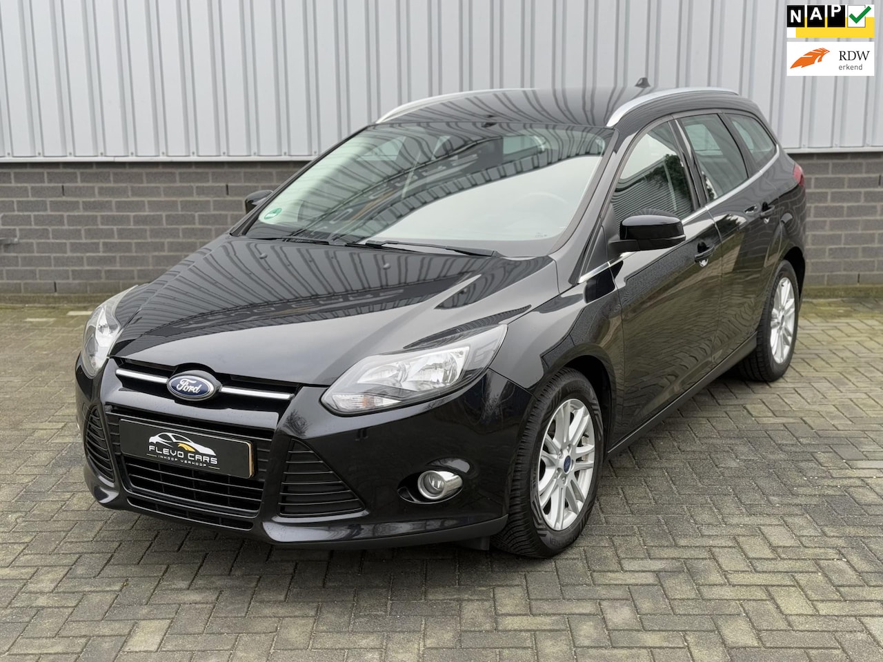 Ford Focus Wagon - 1.6 EcoBoost Titanium | Navi | Airco | Keyless | - AutoWereld.nl