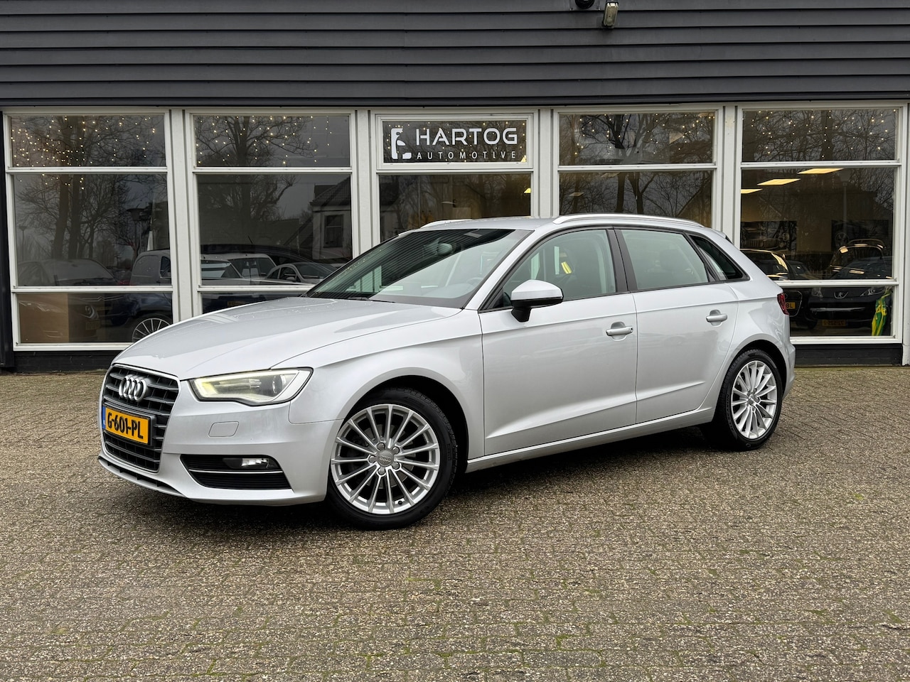 Audi A3 Sportback - 1.4 TFSI Ambiente | Autm | Clima | Cruise | Navi | - AutoWereld.nl