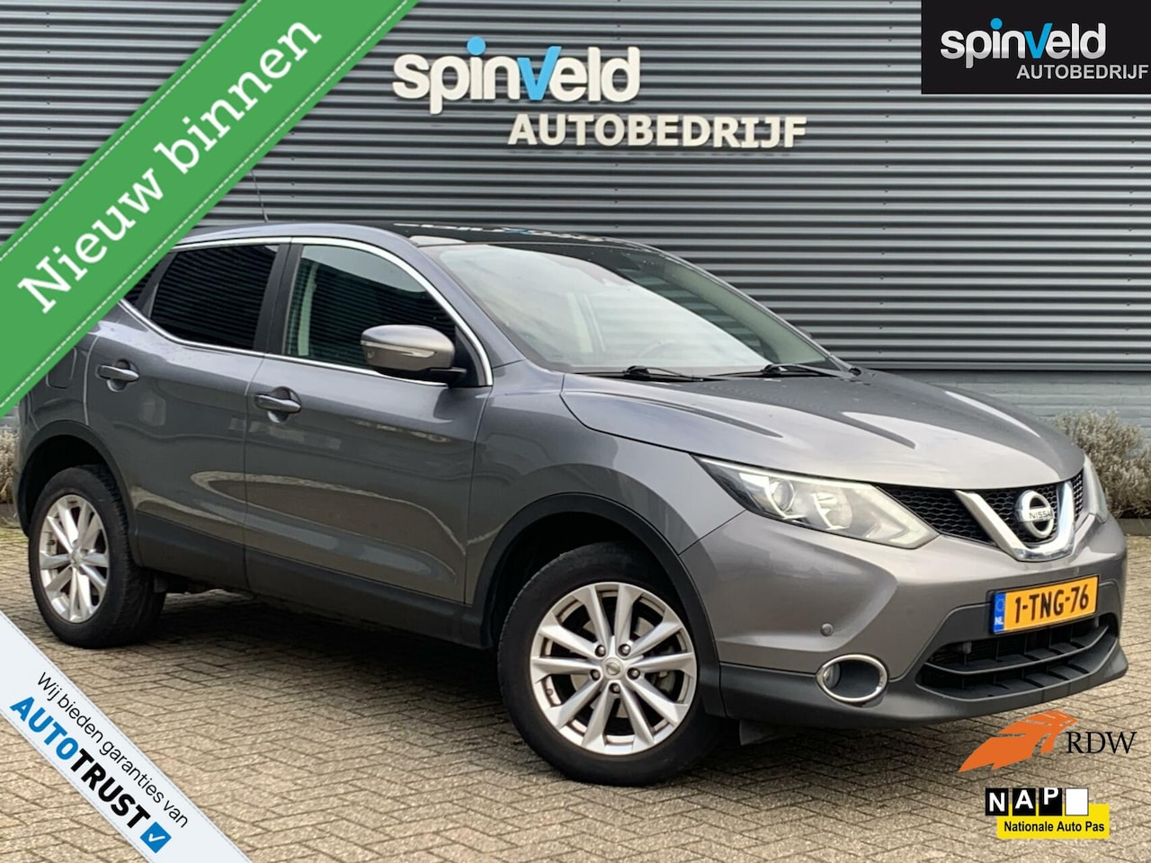 Nissan Qashqai - 1.2 Connect Edition BJ`14 NAP NL Navi Pano Cruise - AutoWereld.nl