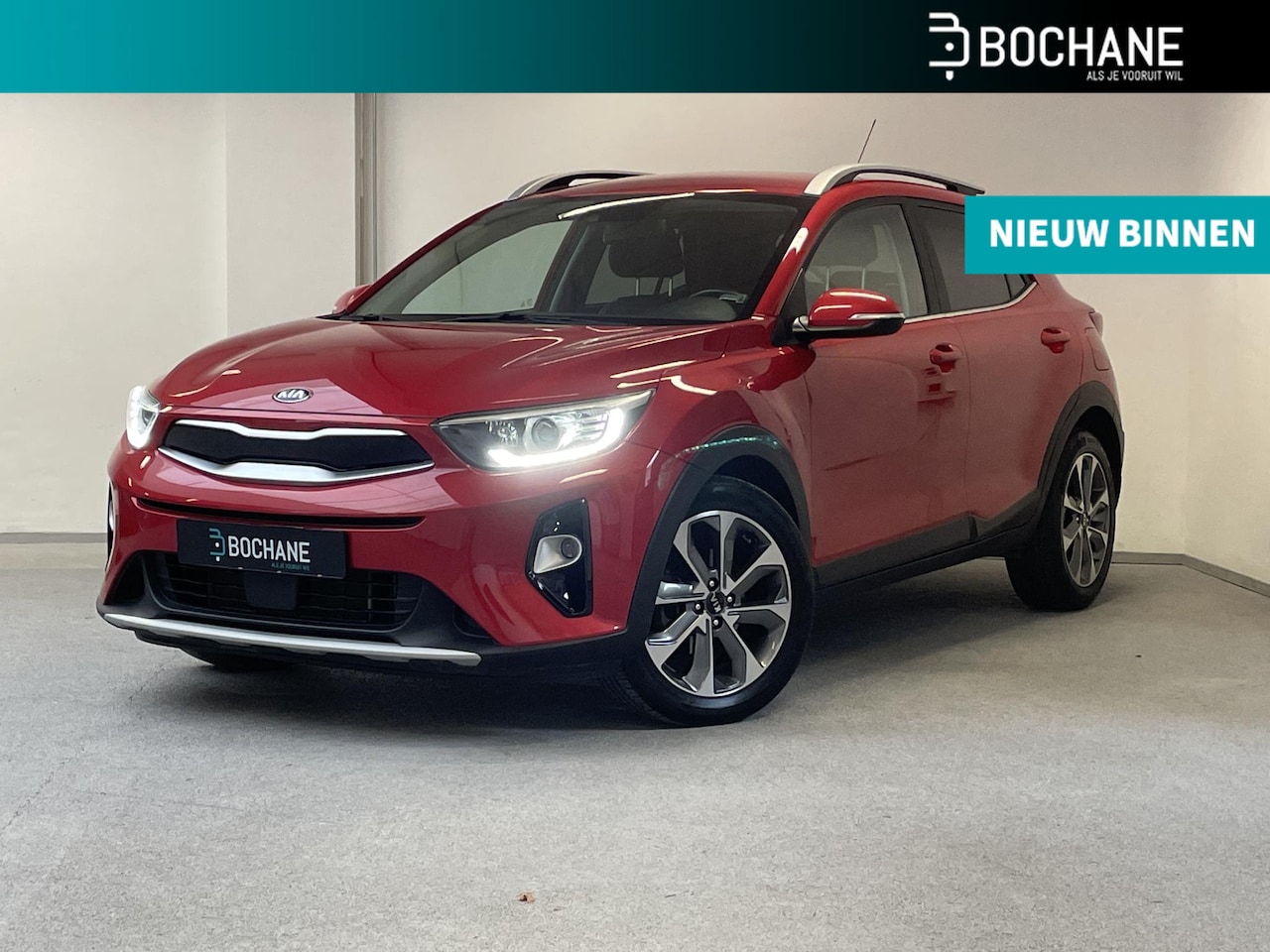 Kia Stonic - 1.0 T-GDi DynamicPlusLine | STOEL/STUUR VERWARMING | HALF-LEDER | CLIMA | CARPLAY | - AutoWereld.nl