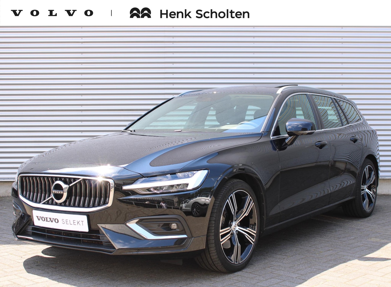 Volvo V60 - B3 AUT8 163PK Inscription, Panoramisch Schuif-/Kanteldak, Adaptieve Cruise Control, Pilot - AutoWereld.nl