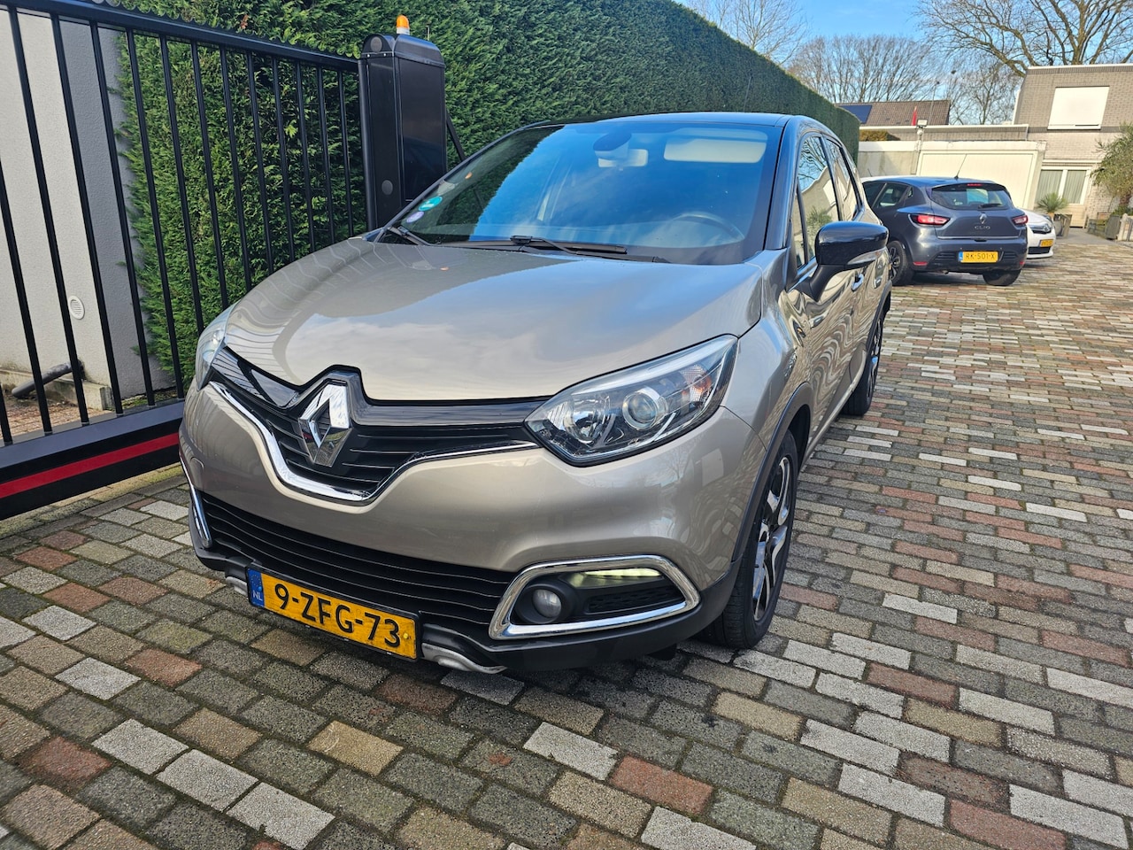 Renault Captur - 0.9 TCe Dynamique 2015 Clima Cruise Navi - AutoWereld.nl