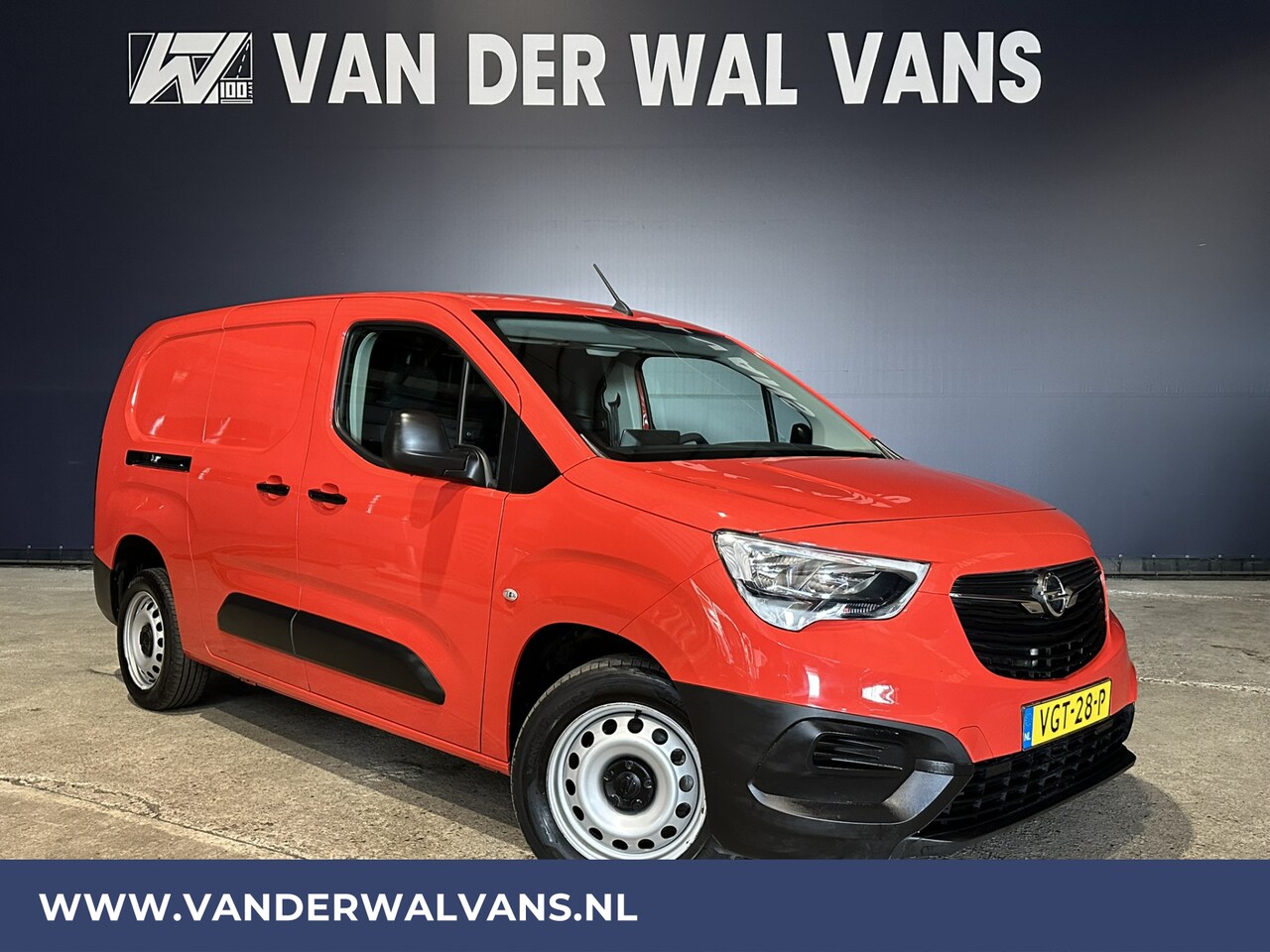 Opel Combo - 1.5D 102pk **BPM VRIJ voor de Ondernemer** L2H1 Euro6 Airco | Navigatie | Apple Carplay An - AutoWereld.nl