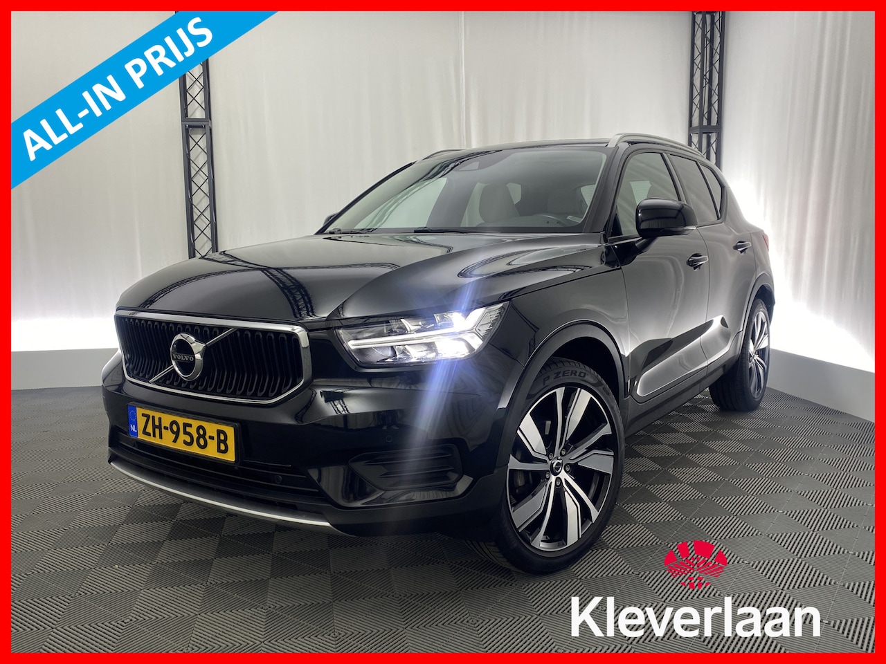 Volvo XC40 - 1.5 T3 Momentum Pro Automaat | Apple Carplay | Pano-Dak | Trekhaak | Leder | Navi | - AutoWereld.nl