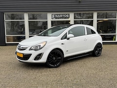 Opel Corsa - 1.4-16V | Airco | OPC line | Sport stoelen |