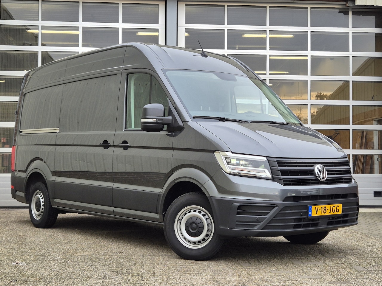 Volkswagen Crafter - EURO 6 | 35 2.0 TDI L3H3 140 PK | ACC | SMARTLINK | LED - AutoWereld.nl