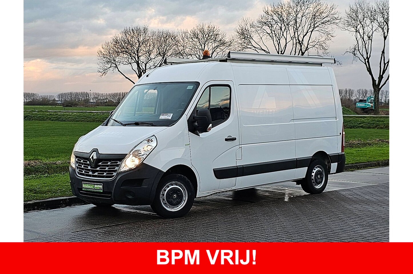 Renault Master - 2.3 dCi L2H2 170 pk!, airco, trekhaak, imperiaal, trap - AutoWereld.nl