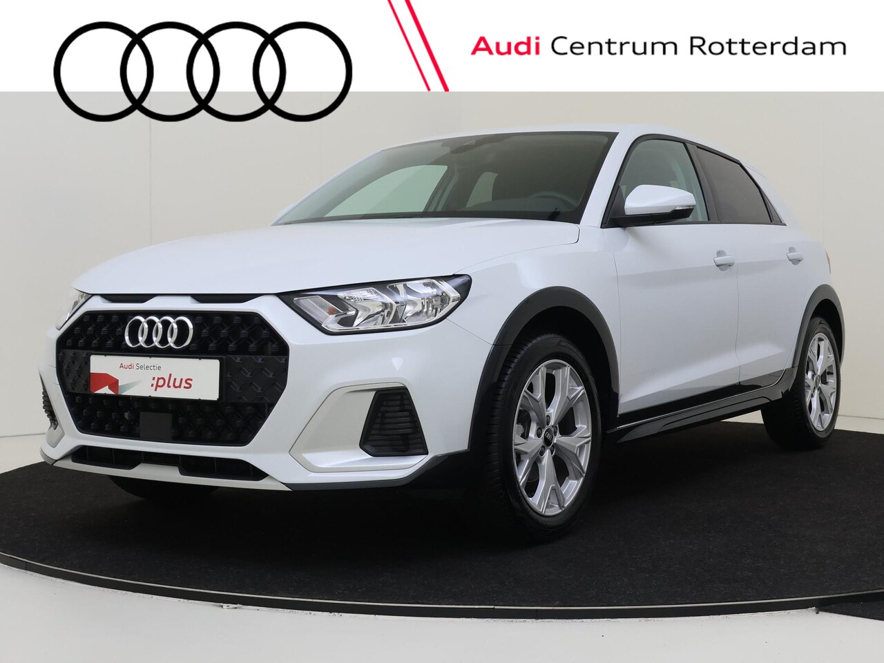 Audi A1 allstreet - 30 TFSI Advanced edition | Stoelverwarming | CarPlay | Climate control | Parkeersensoren a - AutoWereld.nl