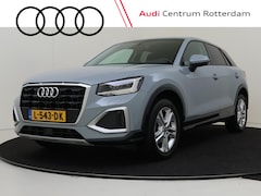 Audi Q2 - 35 TFSI Business Edition | Navigatie Plus | Parkeersensoren achter | CarPlay | Draadloze t