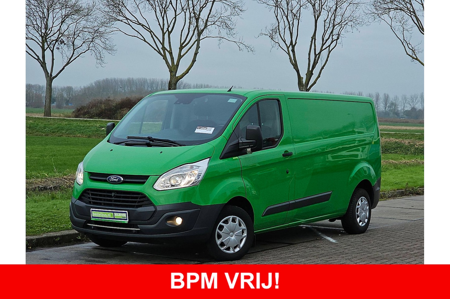 Ford Transit Custom - 290 2.0 TDCI L2H1 Trend airco, navi, pdc, camera, trekhaak - AutoWereld.nl