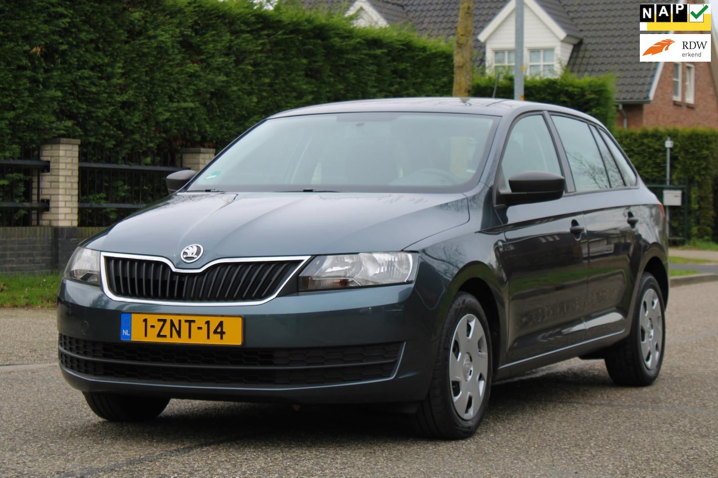 Skoda Rapid Spaceback - 1.2 TSI Greentech Active | AIRCO | NAP | MOOIE GOED ONDERHOUDEN AUTO | - AutoWereld.nl