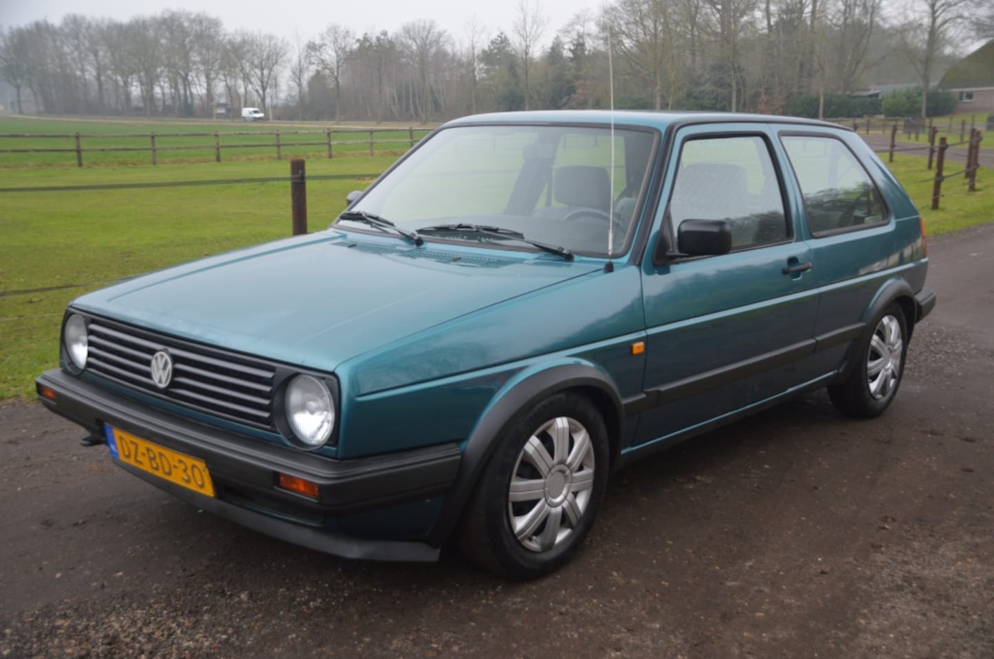 Volkswagen Golf - 2 1.6 CL 1992 5 bak APK Februari 2027 - AutoWereld.nl