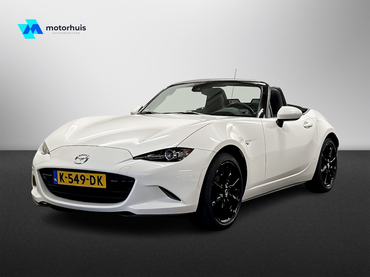 Mazda MX-5 - 1.5 SKYACTIV-G 132PK GT-M BLACK&WHITE NAVI FULL LED CAMERA LEDER PDC NL-AUTO NAP - AutoWereld.nl