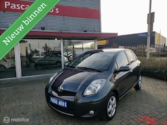 Toyota Yaris - 1.3 Aspiration clima 6bak lm velgen