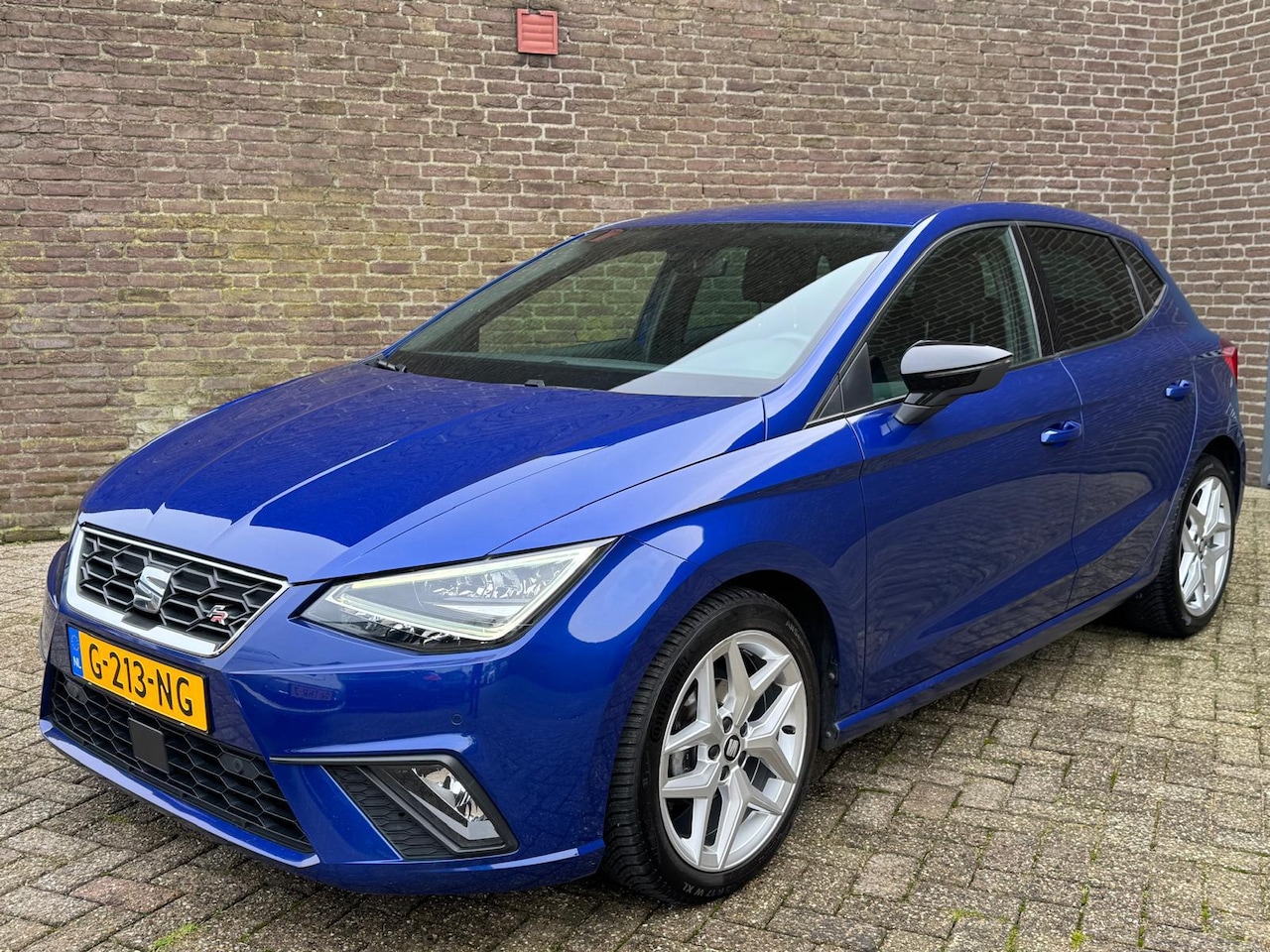 Seat Ibiza - 1.0 TSI FR Virtual Cockpit Carplay Led PDC NL Auto - AutoWereld.nl