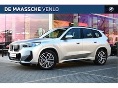 BMW X1 - xDrive25e Executive M Sport Automaat / Sportstoelen / Stoelverwarming / Adaptief M Onderst