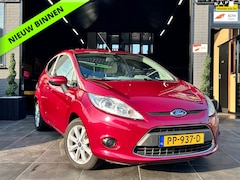 Ford Fiesta - 1.6 Ghia |APK |Stoelverwarming| Luxe uitvoering