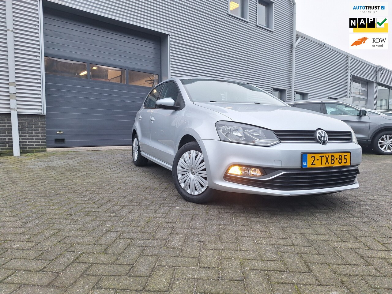 Volkswagen Polo - 1.2 TSI Comfortline Airco*Cruise control* - AutoWereld.nl