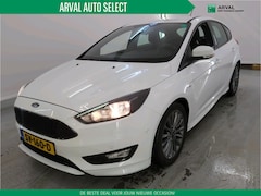 Ford Focus - 1.0 125pk ST-Line Hatchback | Advanced Technology Pack | Apple CarPlay / Android Auto | Na