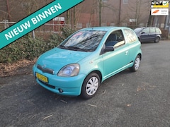 Toyota Yaris - 1.0-16V VVT-i Sol LEUKE AUTO KOOPJE HOOR