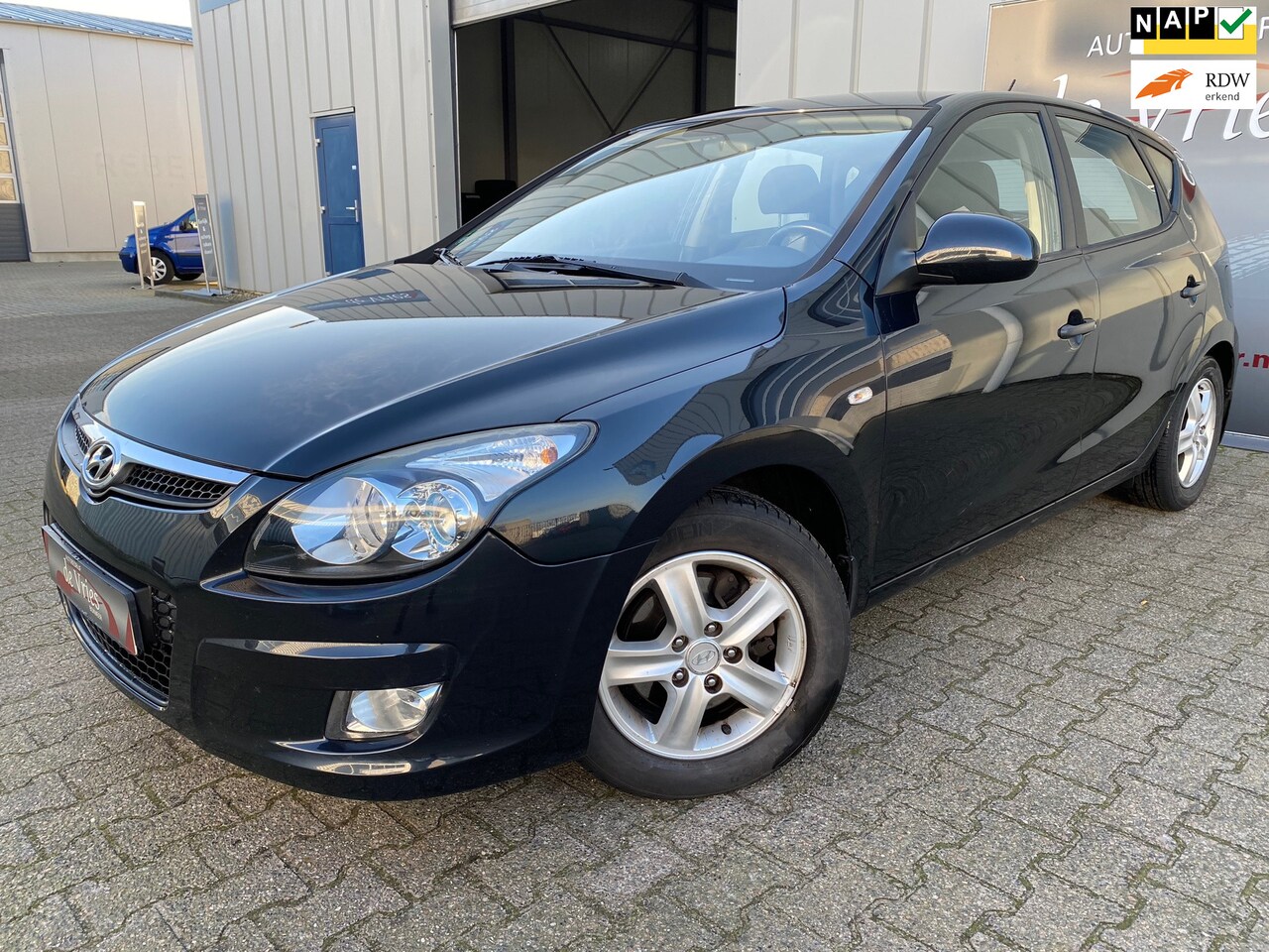 Hyundai i30 - 1.4i Dynamic 5-Drs. / Airco / Elektr. pakket - AutoWereld.nl